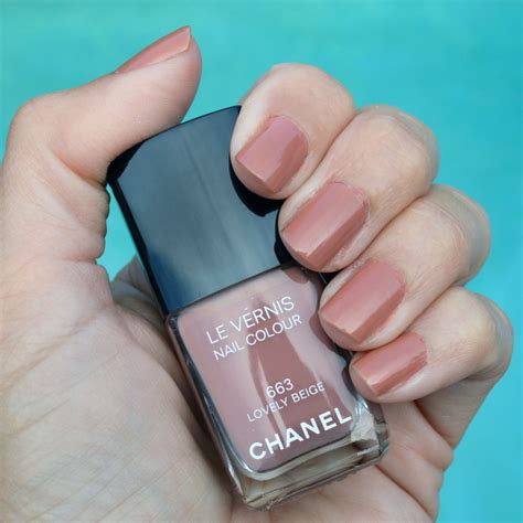 chanel le vernis 177|Chanel lovely beige nail polish.